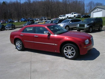 2010 Chrysler 300  Touring/Signature Series