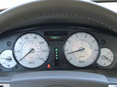 2010 Chrysler 300  Touring/Signature Series