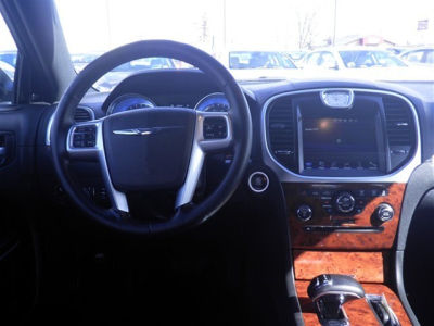 2012 Chrysler 300  Limited