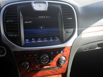 2012 Chrysler 300  Limited