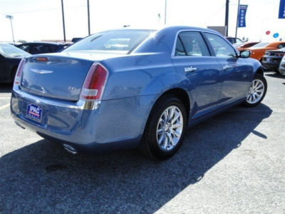 2011 Chrysler 300  Limited