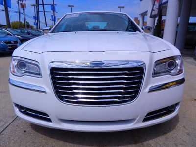 2012 Chrysler 300  Limited