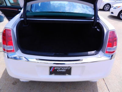 2012 Chrysler 300  Limited