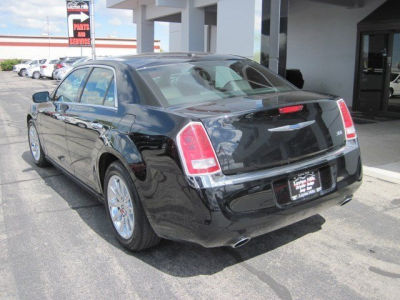 2012 Chrysler 300  Limited