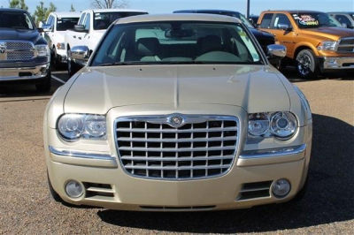 2010 Chrysler 300  BASE
