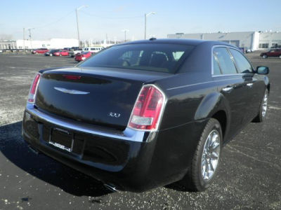2011 Chrysler 300  Limited