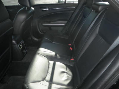 2011 Chrysler 300  Limited