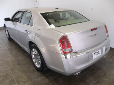 2011 Chrysler 300  Limited