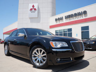 2012 Chrysler 300  Limited