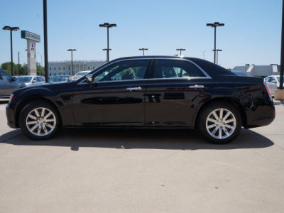 2012 Chrysler 300  Limited