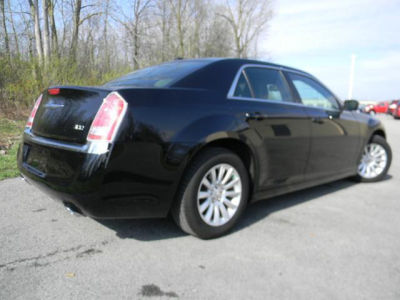 2013 Chrysler 300  Base