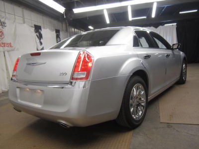 2012 Chrysler 300  Limited