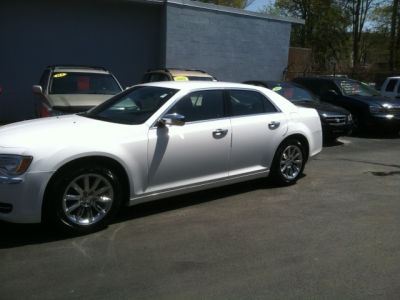2012 Chrysler 300  Limited