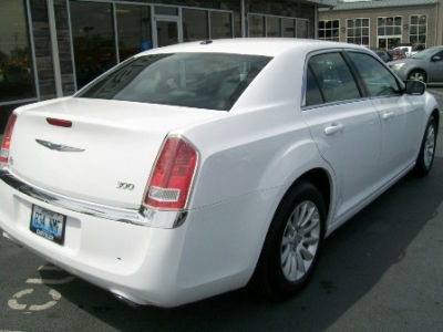 2013 Chrysler 300  Base