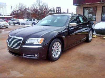 2012 Chrysler 300  Limited