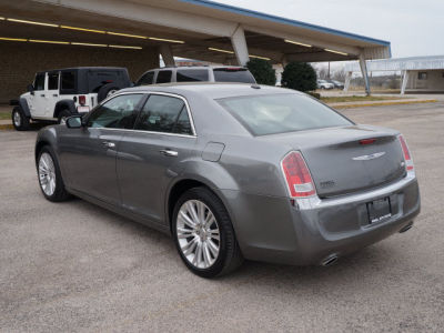 2011 Chrysler 300  Limited