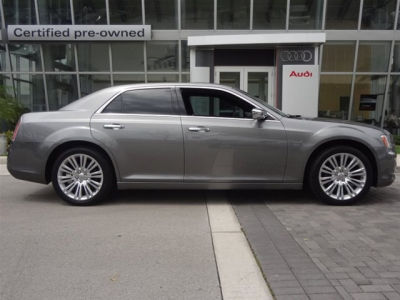 2011 Chrysler 300  Limited