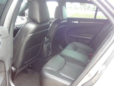 2011 Chrysler 300  Limited
