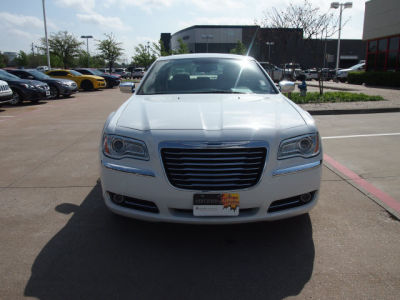 2012 Chrysler 300  Limited