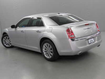 2012 Chrysler 300  Limited