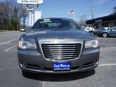 2012 Chrysler 300  Limited
