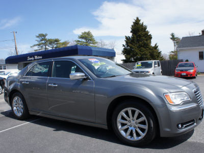 2012 Chrysler 300  Limited
