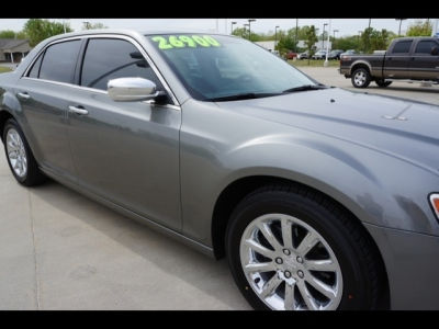 2012 Chrysler 300  Limited