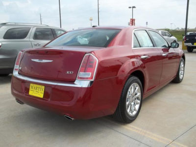 2012 Chrysler 300  Limited