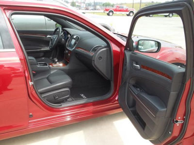 2012 Chrysler 300  Limited