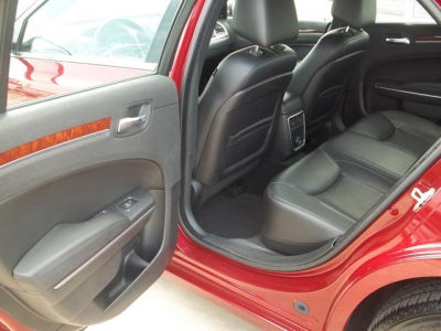 2012 Chrysler 300  Limited