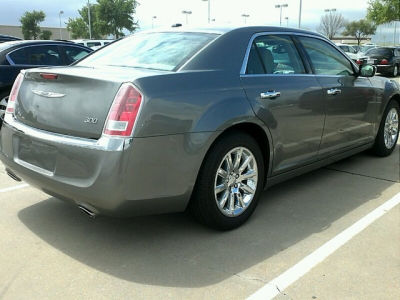 2012 Chrysler 300  Limited