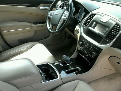 2012 Chrysler 300  Limited