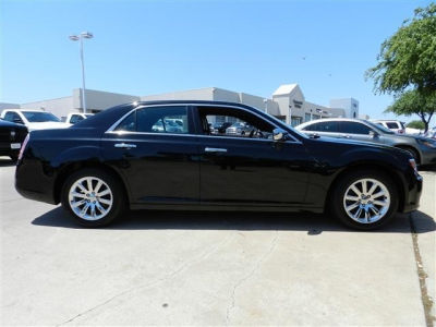 2012 Chrysler 300  Limited