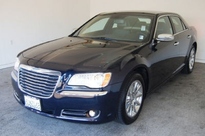 2012 Chrysler 300  Limited