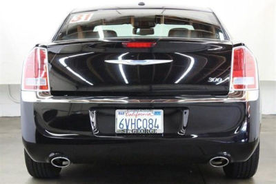 2012 Chrysler 300  Limited