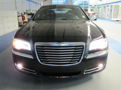 2012 Chrysler 300  Limited