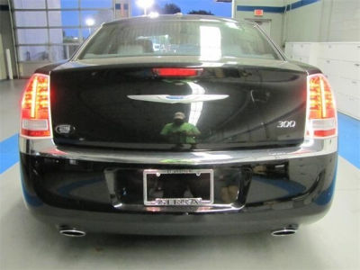 2012 Chrysler 300  Limited