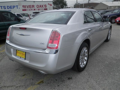 2012 Chrysler 300  Limited