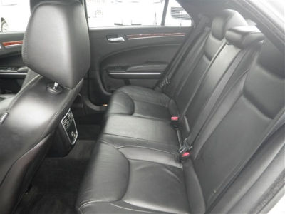 2012 Chrysler 300  Limited