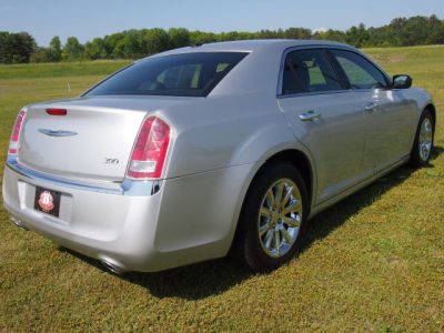 2012 Chrysler 300  Limited