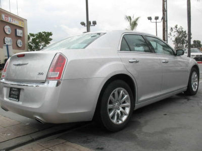 2012 Chrysler 300  Limited