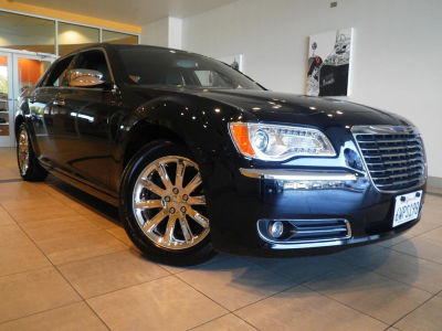 2012 Chrysler 300  Limited