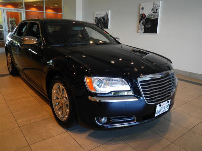 2012 Chrysler 300  Limited