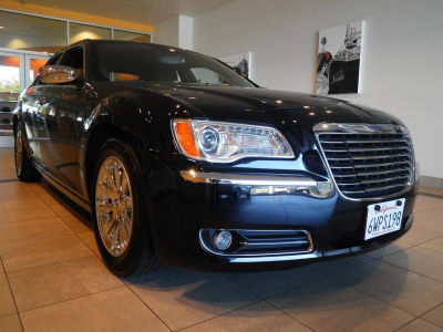2012 Chrysler 300  Limited