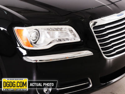 2012 Chrysler 300  Limited