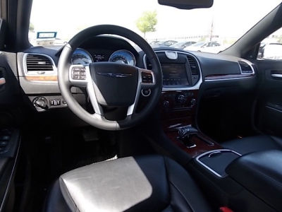 2012 Chrysler 300  Limited