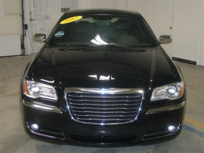 2012 Chrysler 300  Limited