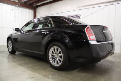 2012 Chrysler 300  Limited