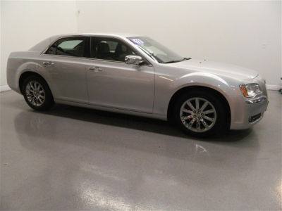 2012 Chrysler 300  Limited