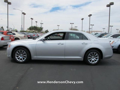 2012 Chrysler 300  Limited